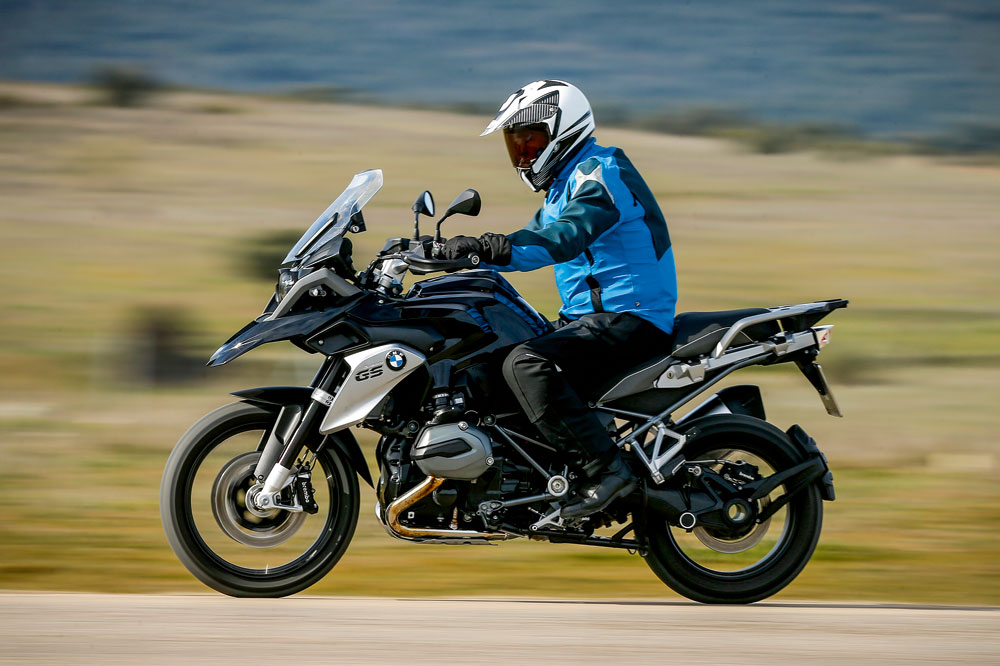 BMW R 1200 GS, el secreto de trail más vendida | Industria ...