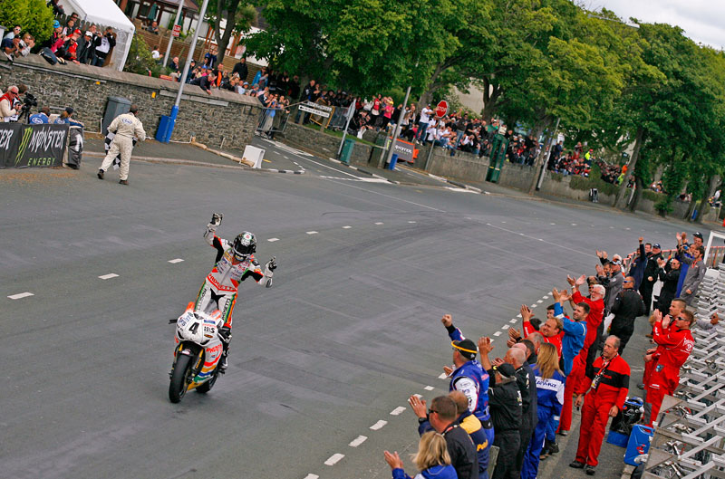 angel nieto isla de man previo del tt de la isla de man noticias motociclismo es angel nieto isla de man previo del tt de la isla de man noticias motociclismo es