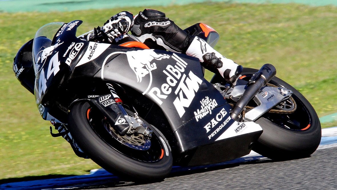 Los pilotos de Moto2 y Moto3 arrancan 2017