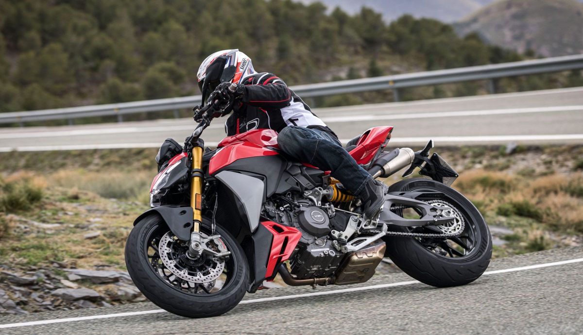 Prueba Ducati Streetfighter V S La Naked Media M S Depo