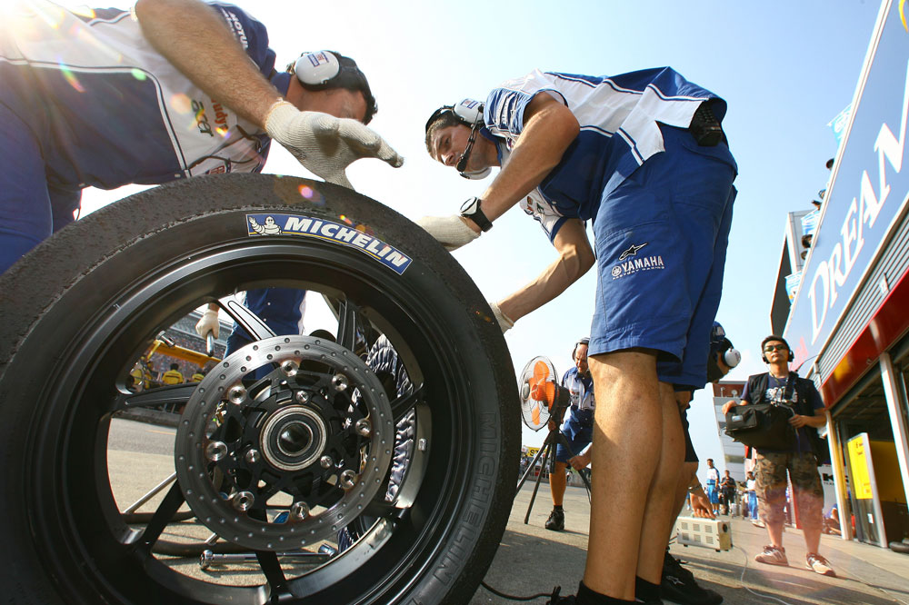 article-michelin-suministrador-oficial-neumaticos-motogp-2016-537f22ad35392.jpg
