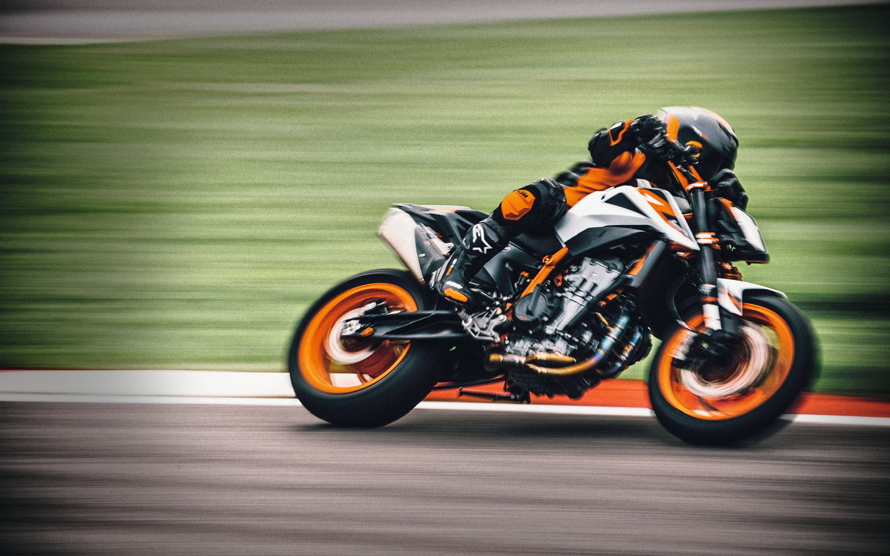 ktm 890 r