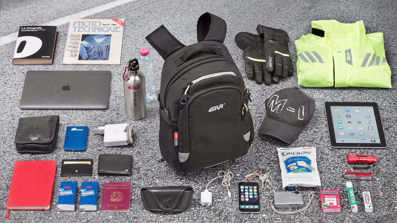 Mochilas, riñoneras y bolsas de pierna para motoristas