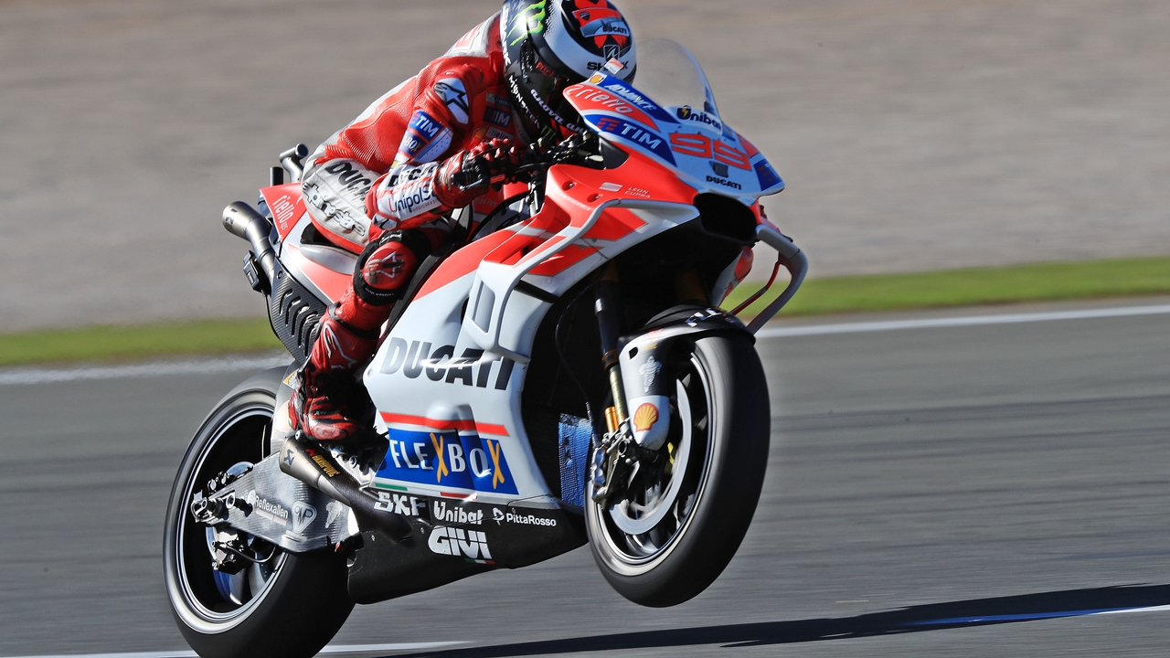 article-jorge-lorenzo-dani-pedrosa-comienzan-alto-valencia-5a05b9f4ebf2e.jpg