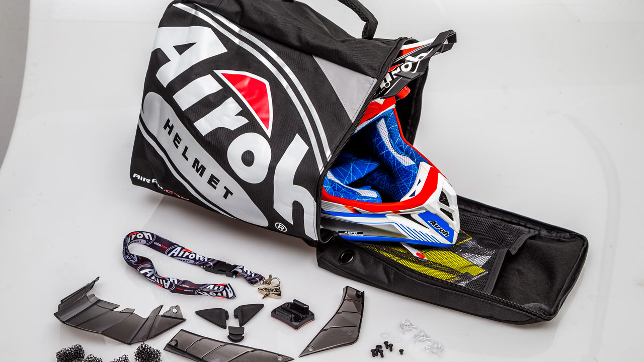 Athena Motor Ibérica presenta la gama Airoh de cascos off Athena Motor Ibérica presenta la gama Airoh de cascos off