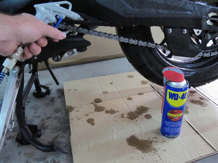 cadena de moto limpieza limpieza de cadena de la moto mantenimiento cadena de moto limpieza limpieza de cadena de la moto mantenimiento