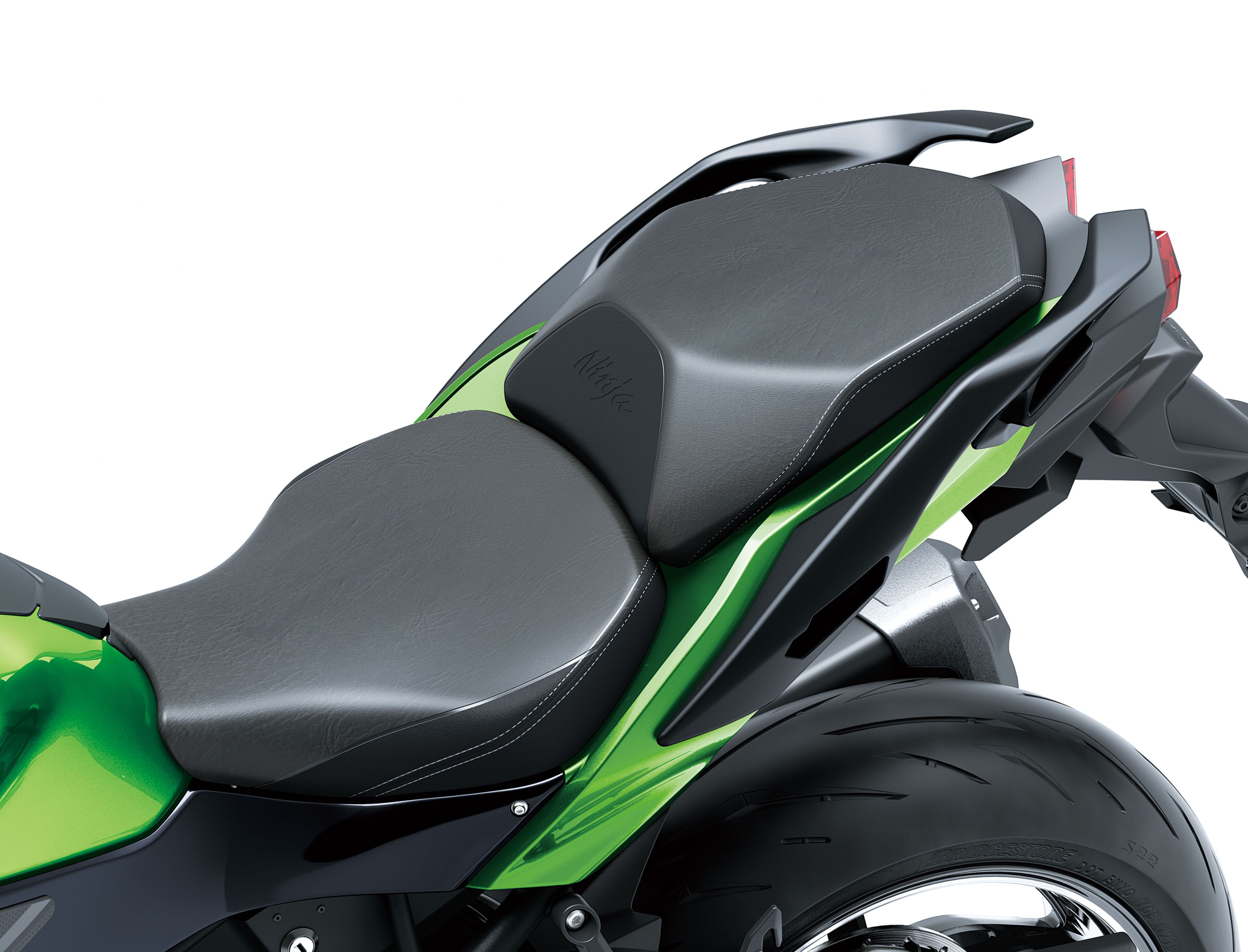 Kawasaki Ninja H2 SX 2022.