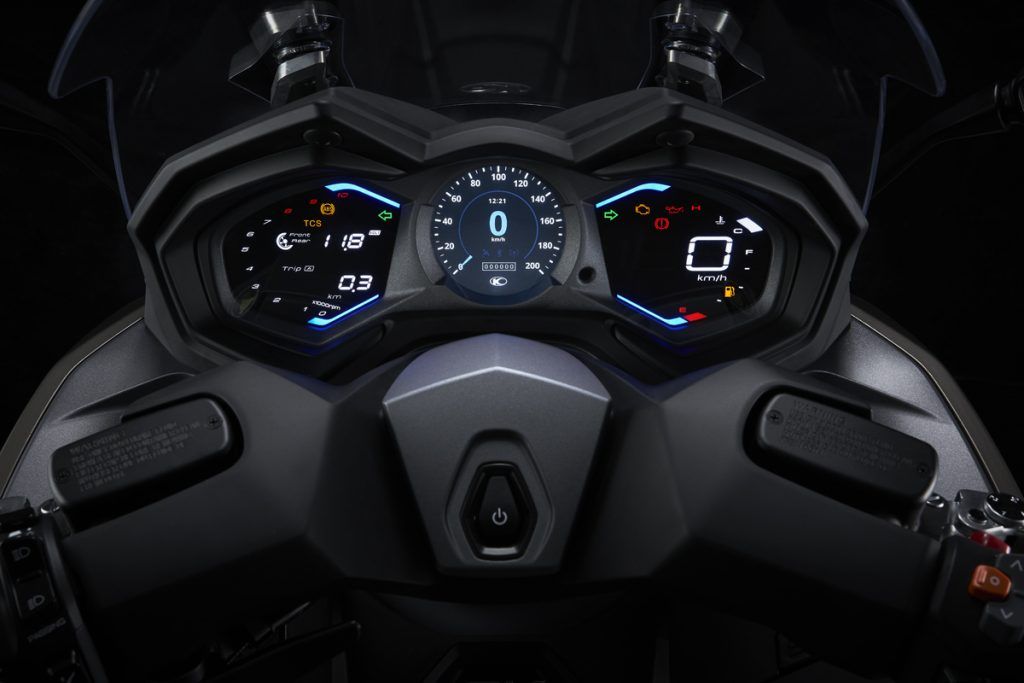 KYMCO AK 550 ST 2022.