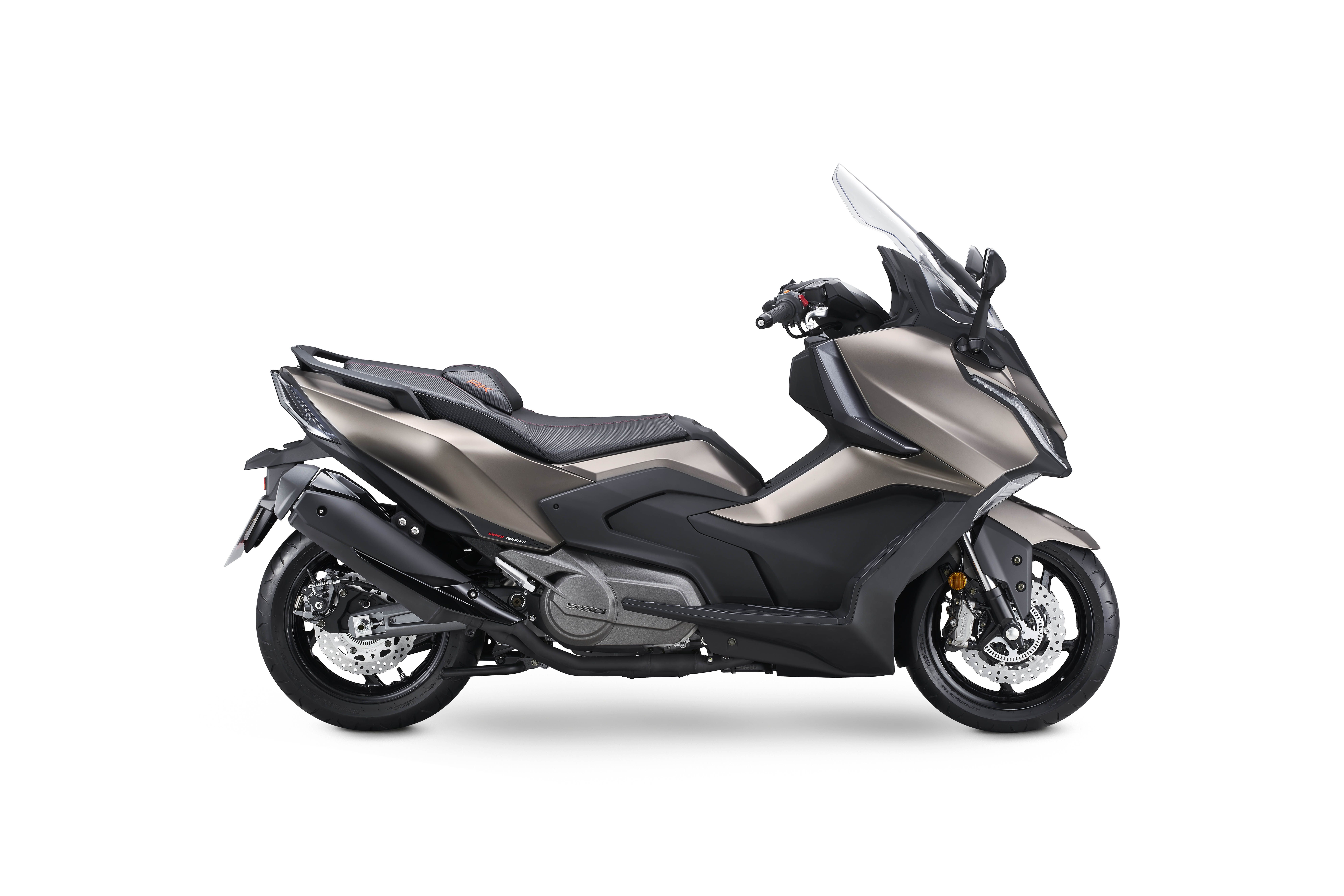 KYMCO AK 550 ST 2022.