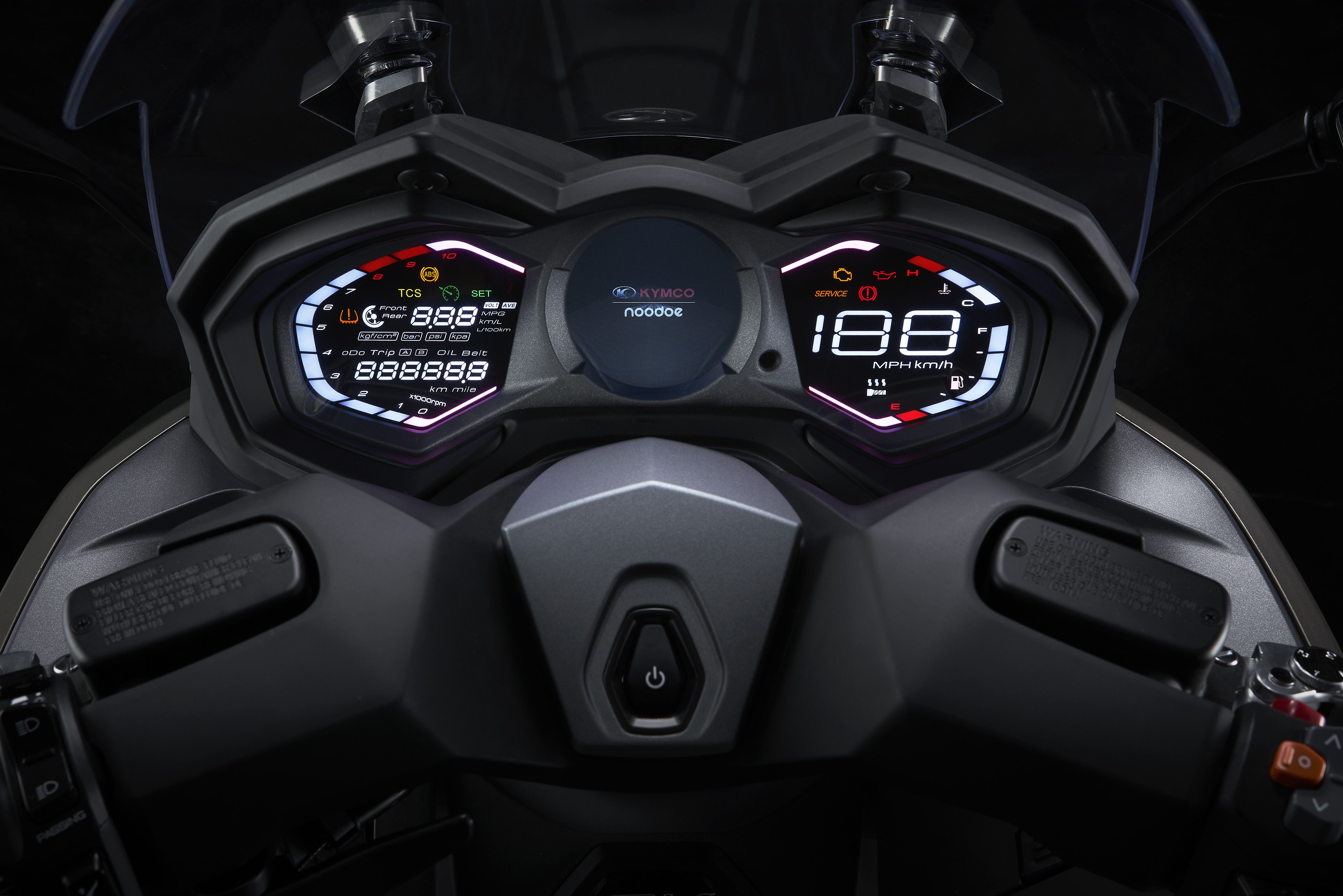 KYMCO AK 550 ST 2022.