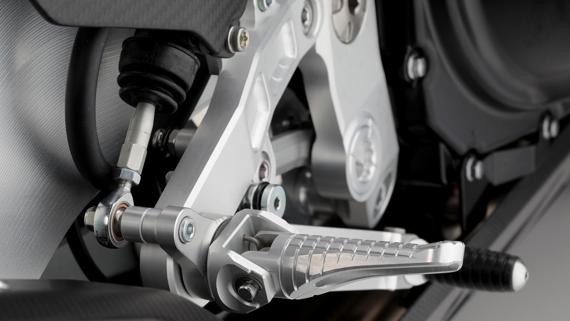 Bimota KB4 2022 Detalles (6)