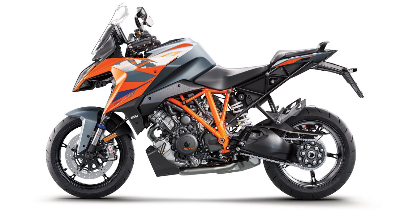 KTM 1290 Super Duke GT 2022