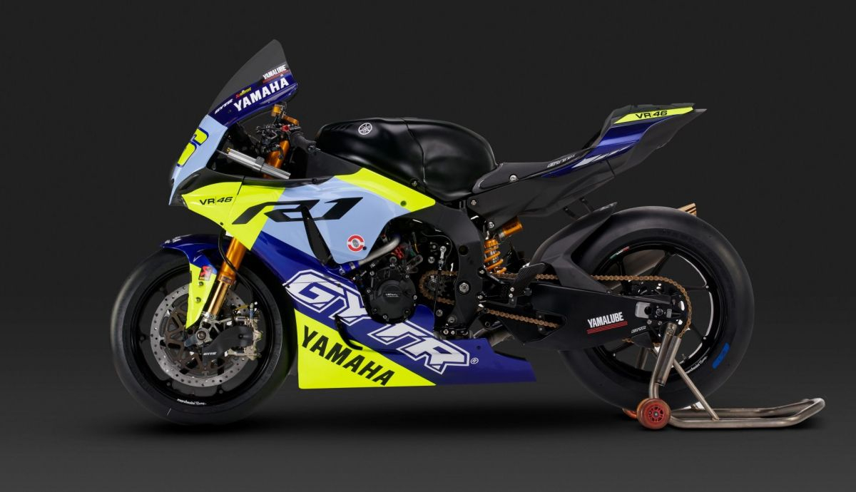 Yamaha R1 GYTR VR46 Tribute Valentino Rossi 05