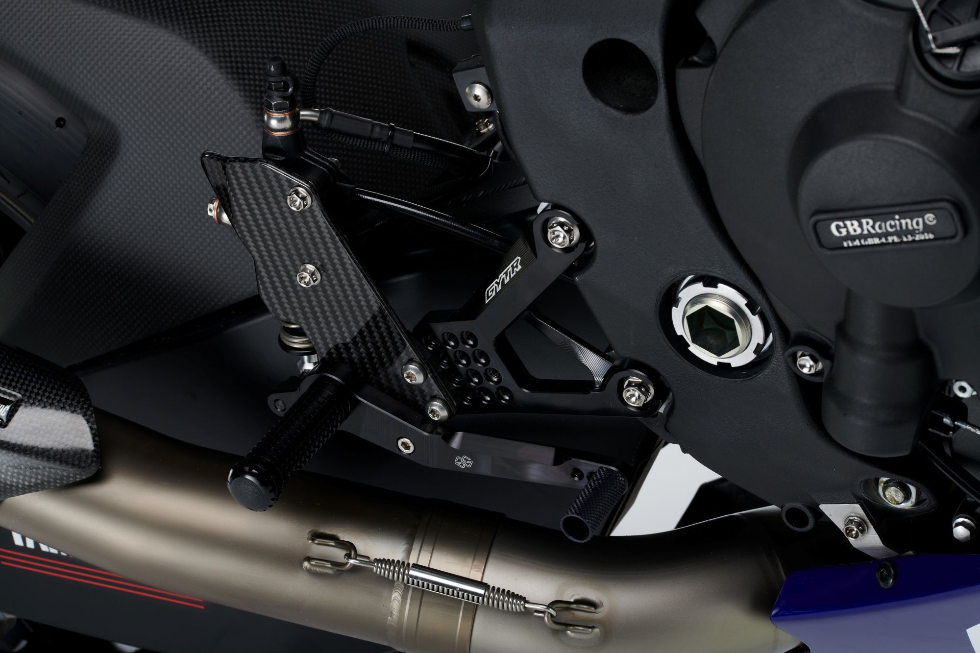 Yamaha R1 GYTR VR46 Tribute Valentino Rossi 18