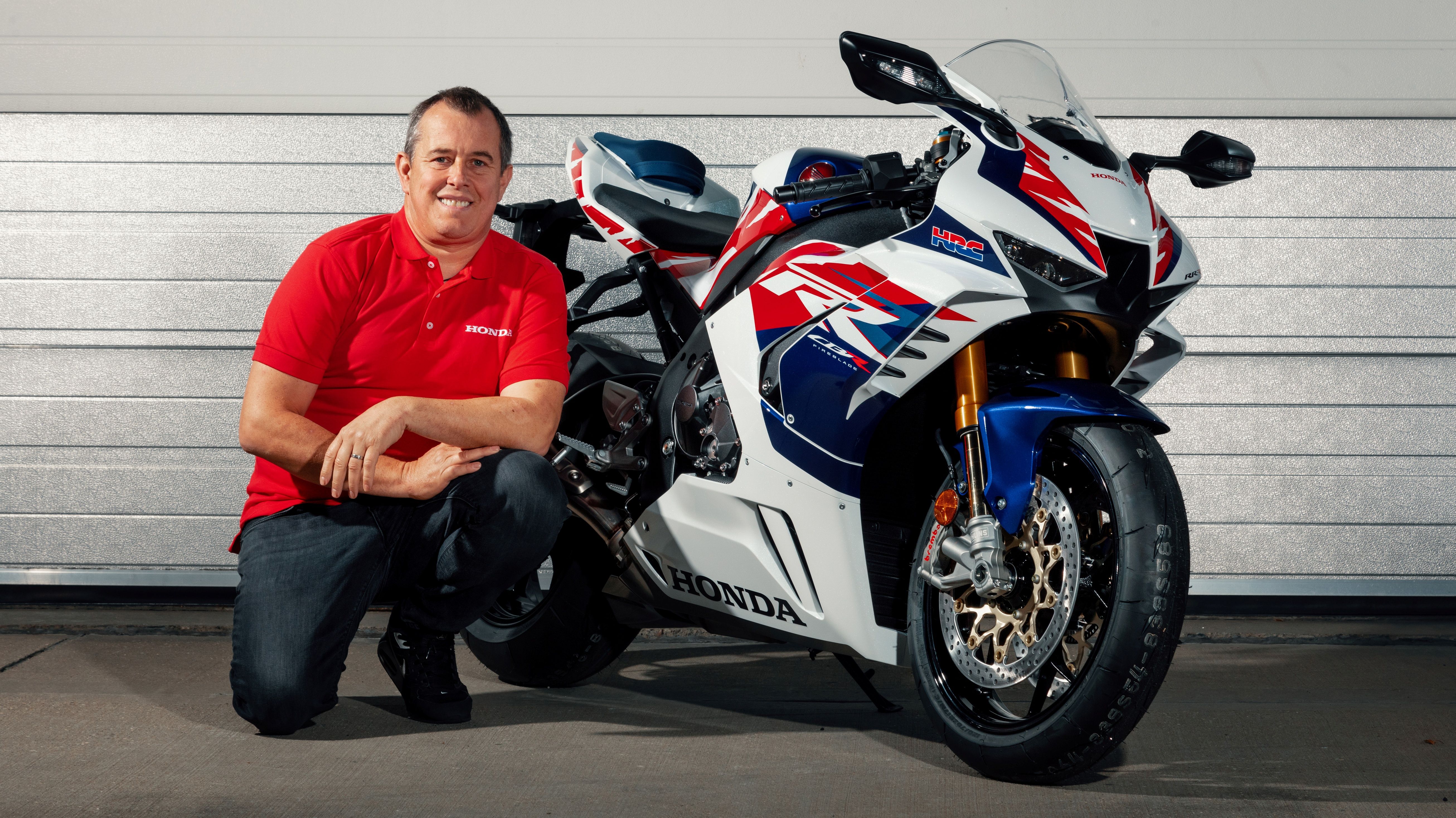 John McGuinness correrá el IOMTT y la NW200 en 2022 con la Honda CBR1000RR R 30 aniversario