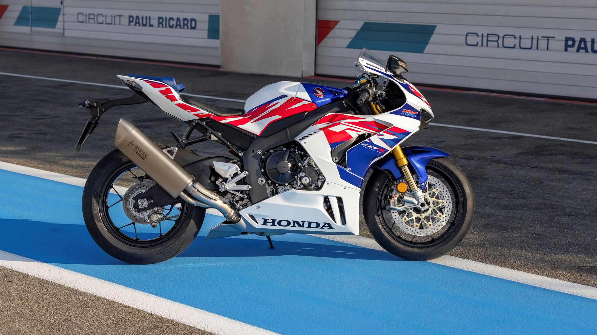 Honda CBR1000RR 2022 30 Aniversario (17)