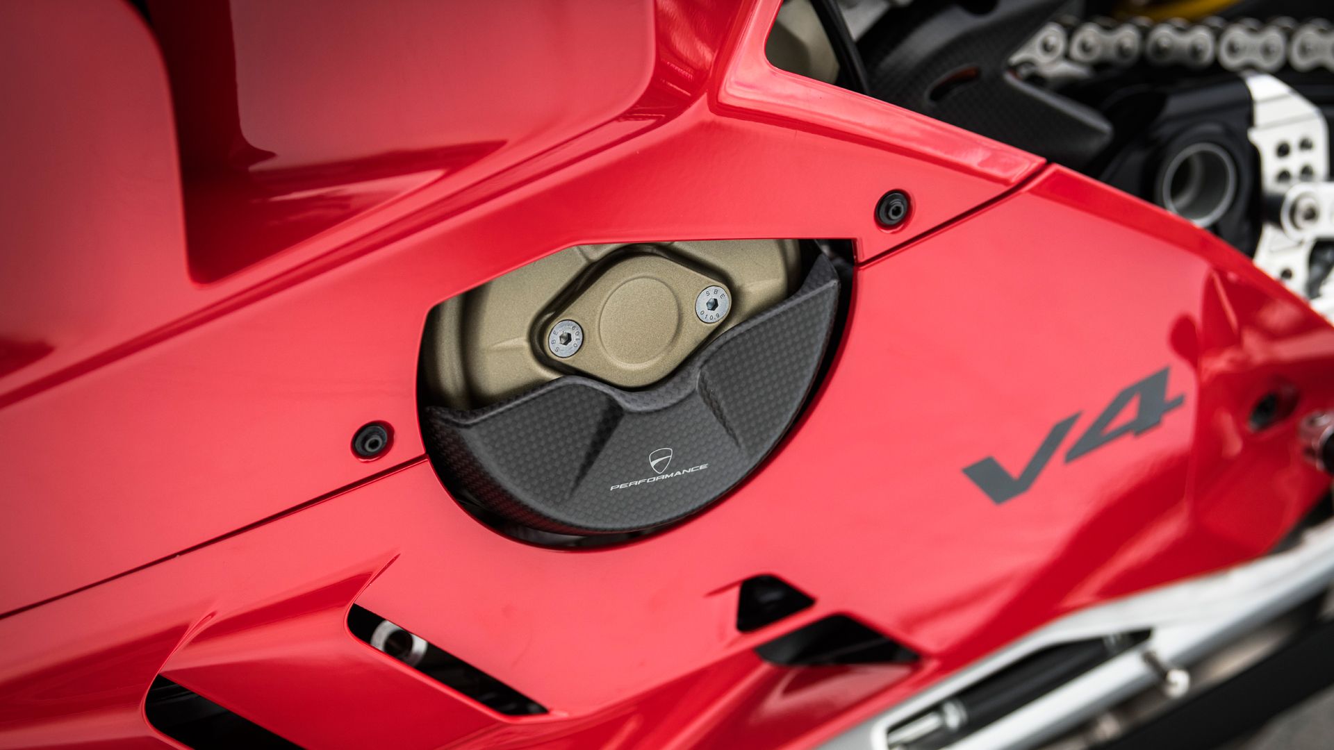 Ducati Panigale V4S 2022 Performance (5)