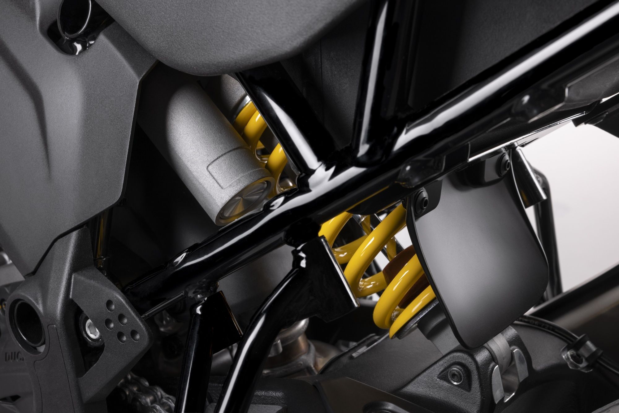 Ducati DesertX 2022 37