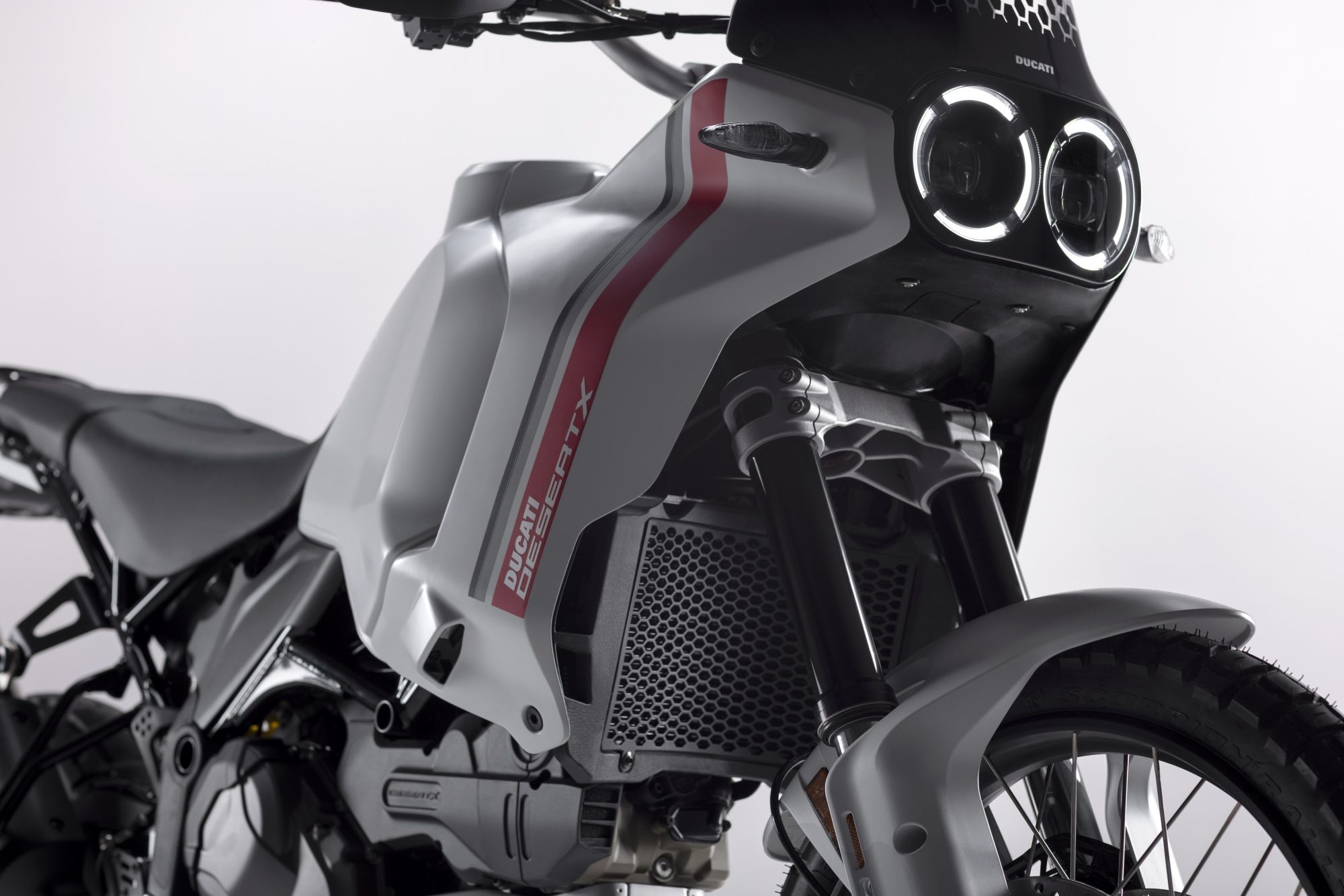 Ducati DesertX 2022 46