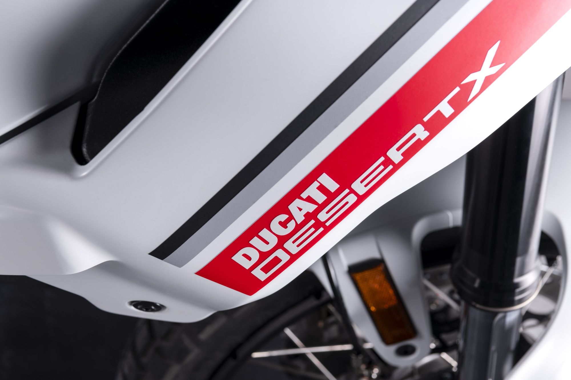 Ducati DesertX 2022 50
