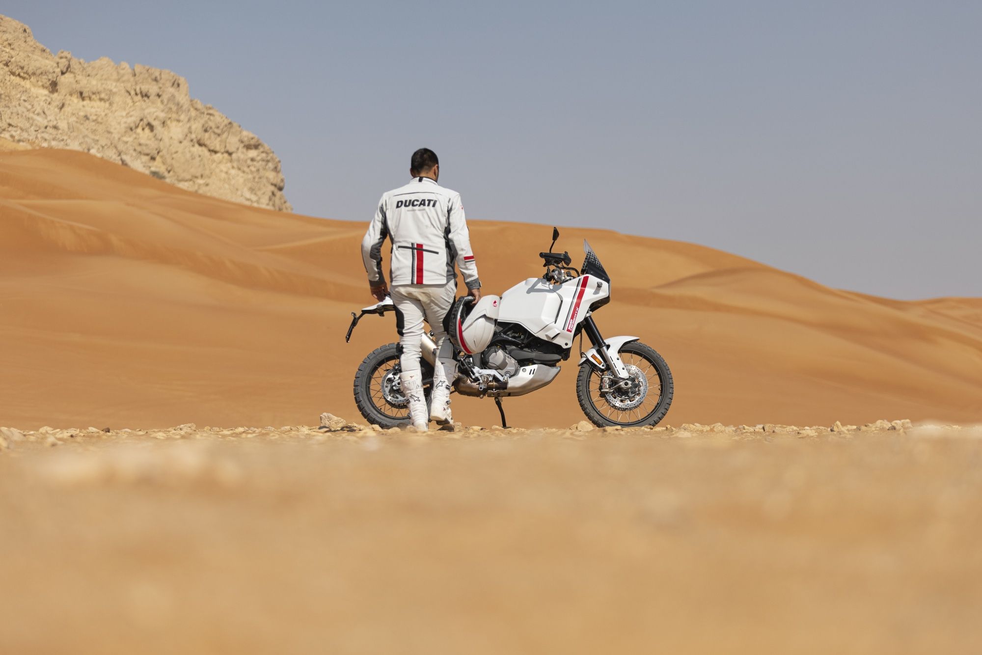 Ducati DesertX 2022 63