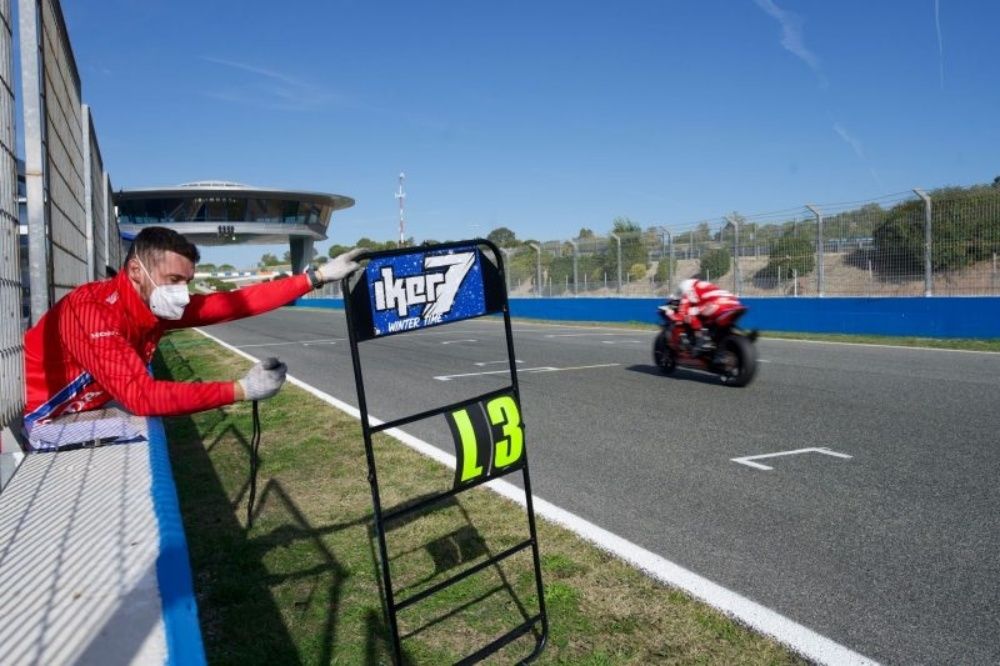 Test Honda WSBK 2022 Iker Lecuona Xavi Vierge 02