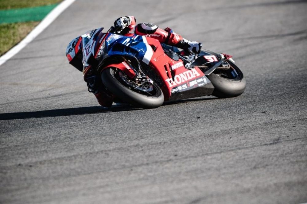 Test Honda WSBK 2022 Iker Lecuona Xavi Vierge 10