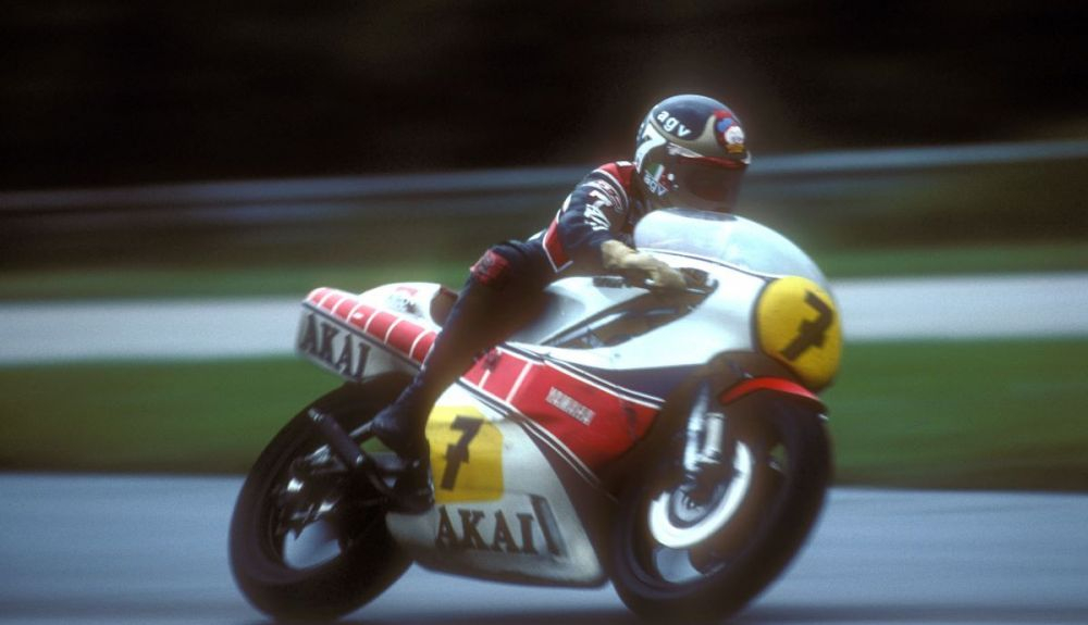 Barry Sheene, bicampeón de 500 cc, corriendo en el año 1981. Fuente: Gold & Goose