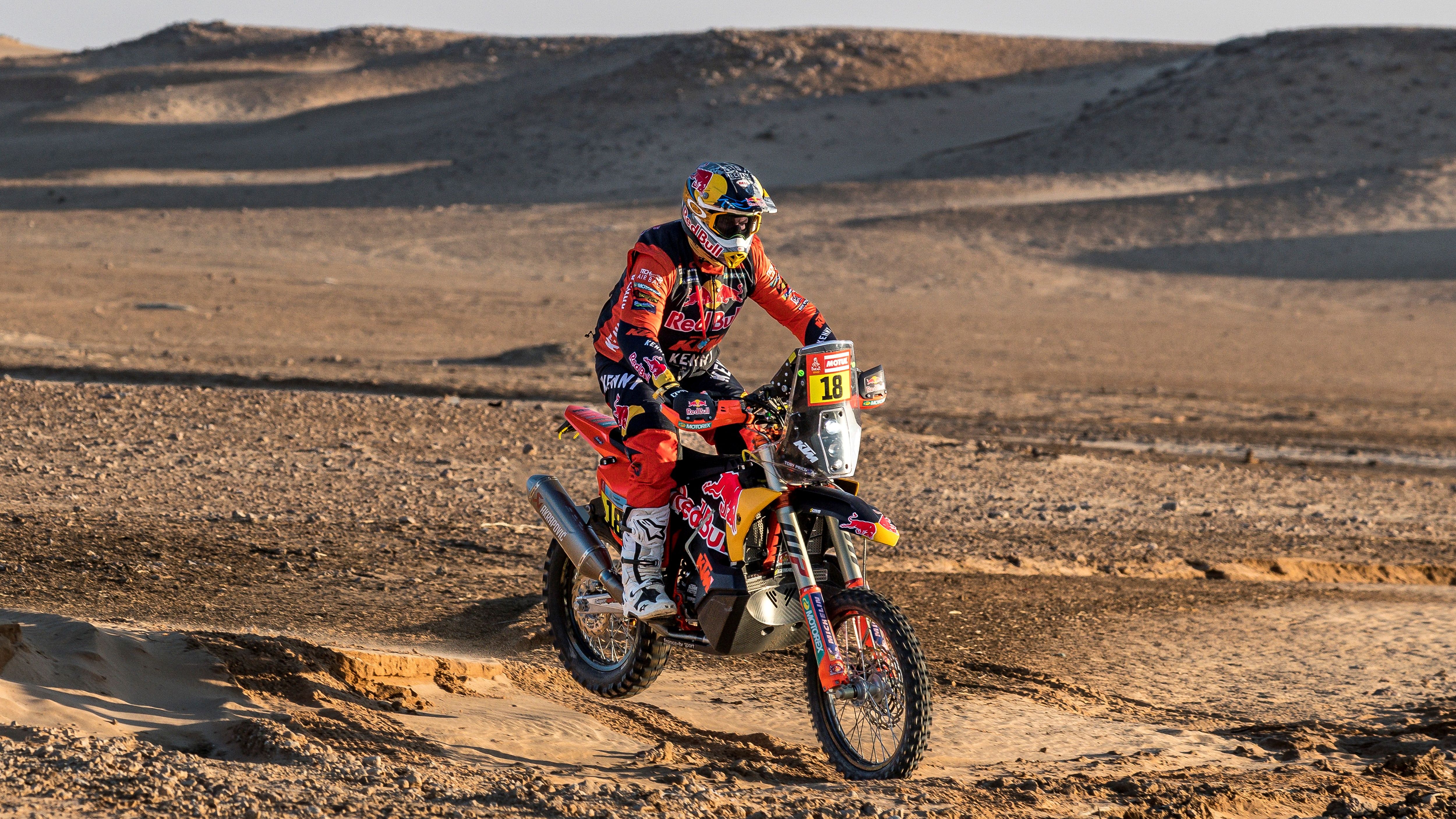 Toby Price se ha llevado su primer triunfo en el Dakar 2022 en la etapa 5