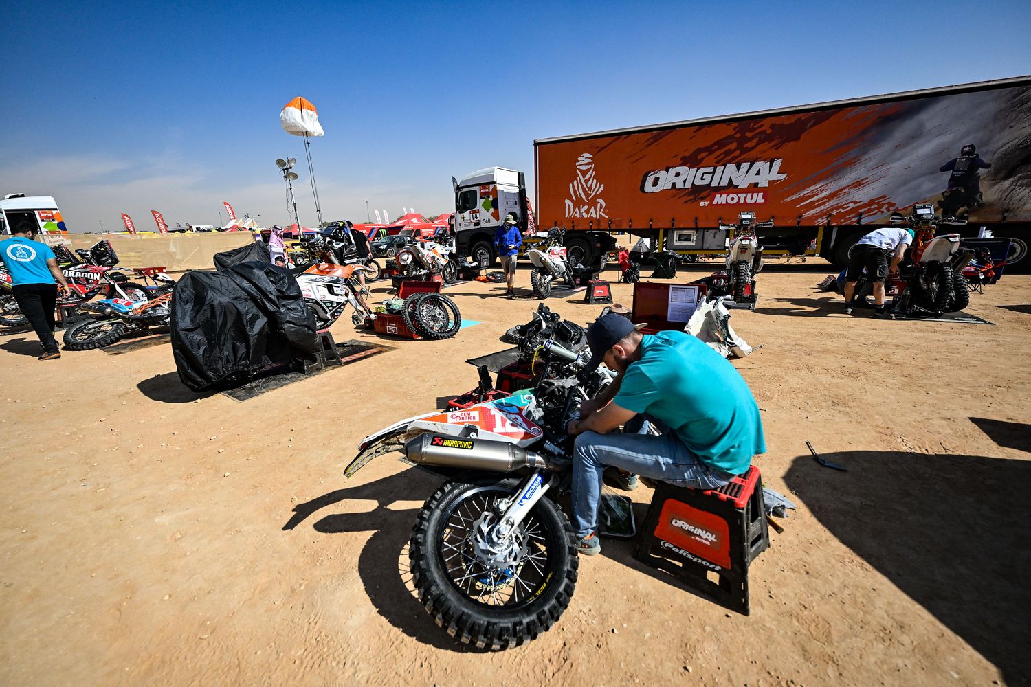 Jornada descanso Dakar 2022   Charan Moore