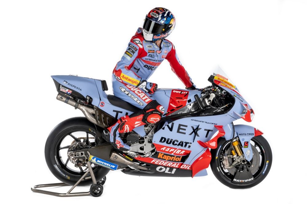 Ducati Desmosedici GP21 Gresini MotoGP 2022 Enea Bastianini Fabio Di Giannantonio 03