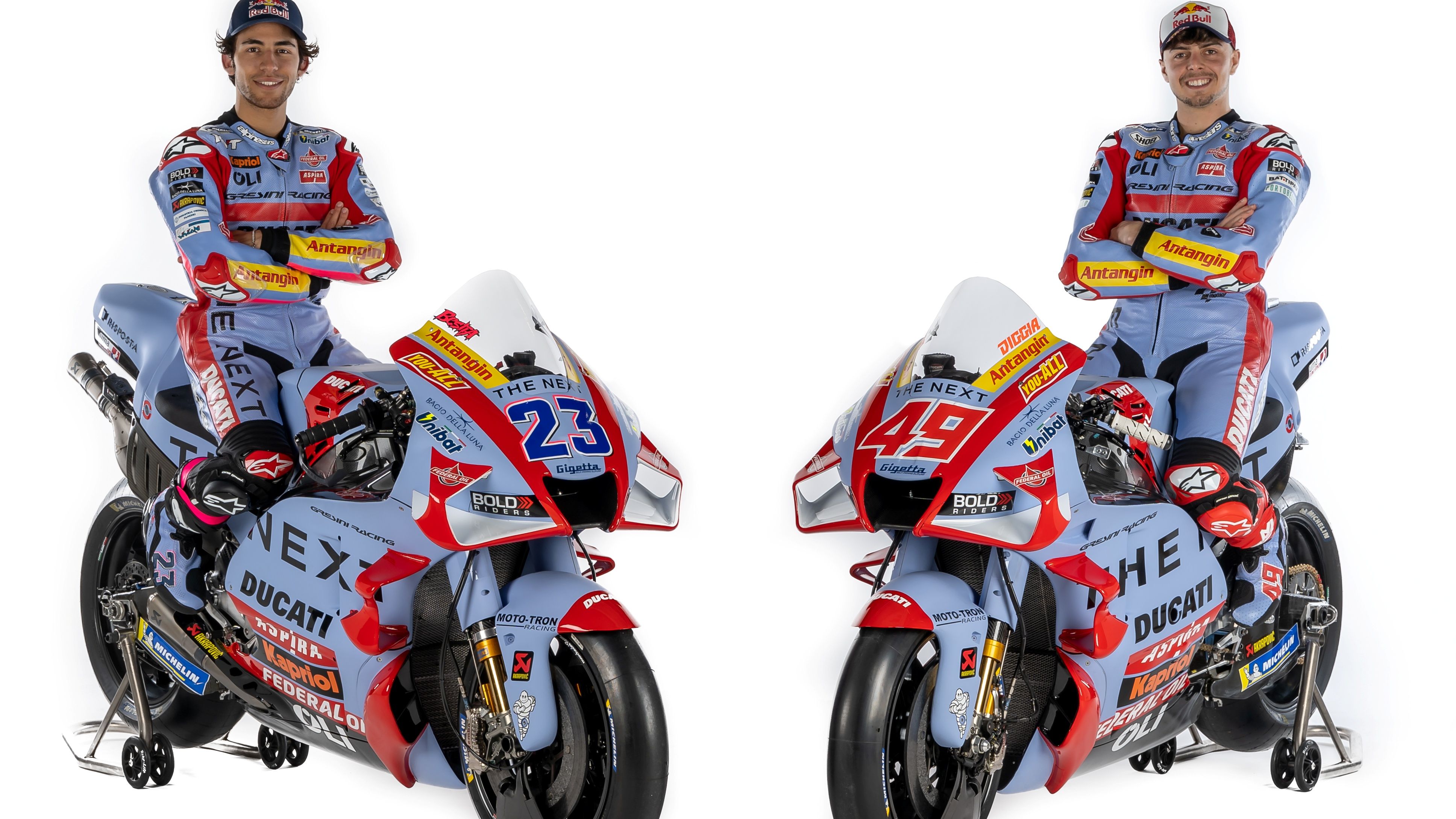 Enea Bastianini y Fabio Di Giannantonio sobre las Ducati Desmosedici GP21 del Gresini Racing para MotoGP 2022