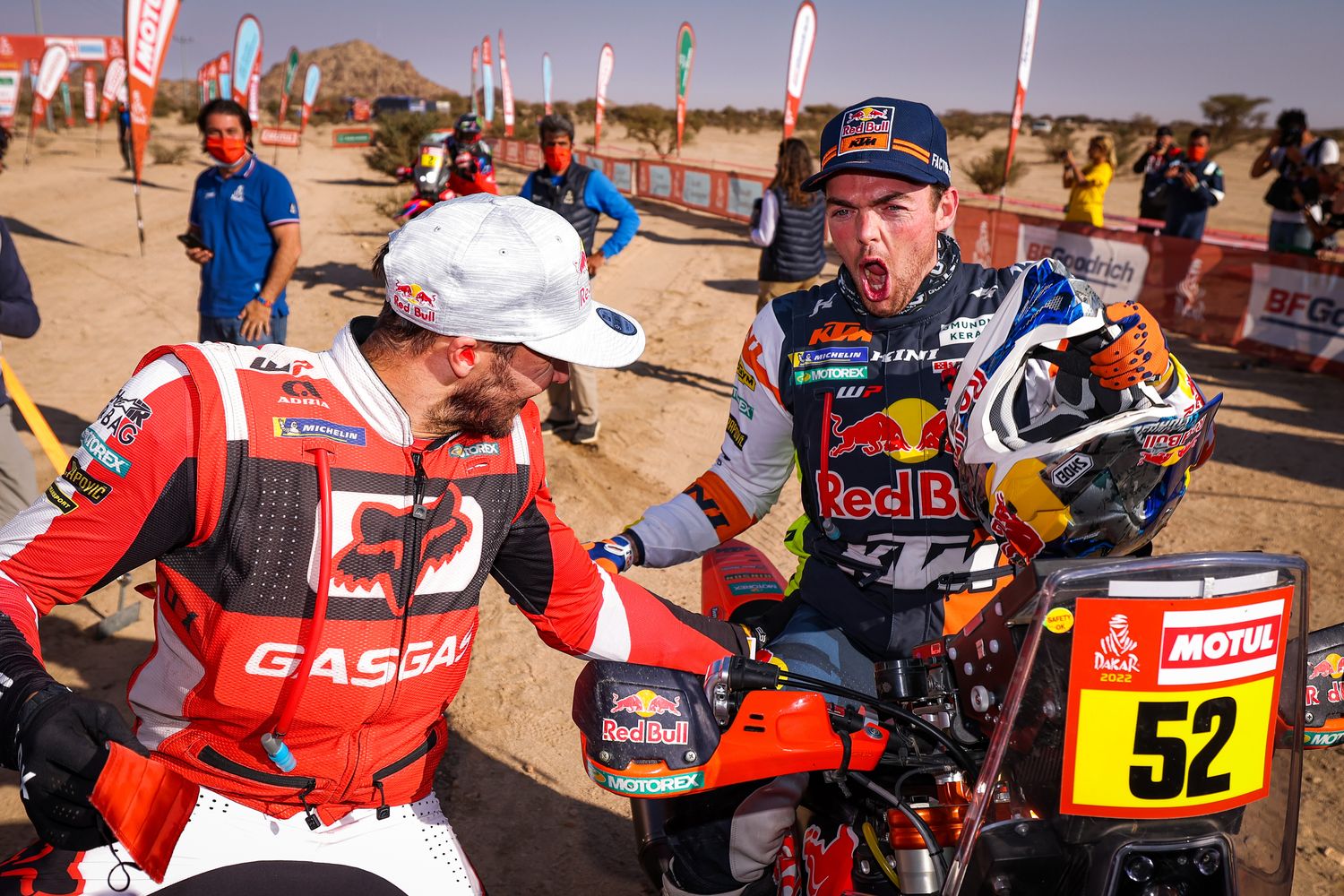Etapa 12 Dakar 2022   Sam Sunderland y Matthias Walkner