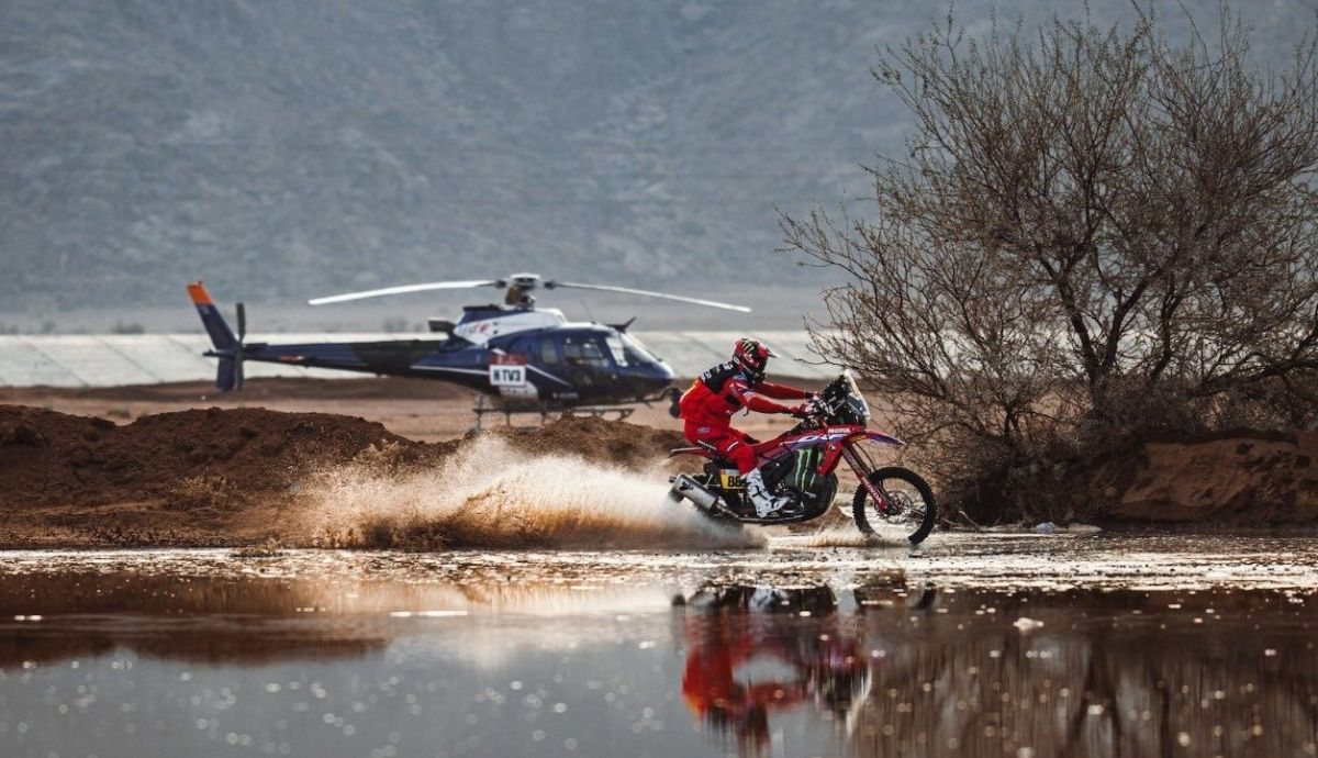 Joan Barreda se ha llevado la victoria en la etapa 2 del Dakar 2022 Joan Barreda se ha llevado la victoria en la etapa 2 del Dakar 2022
