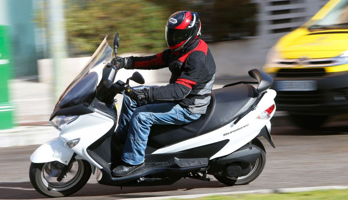 Suzuki Burgman 125 Suzuki Burgman 125