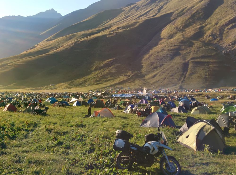Imagen de la zona de acampada de Stella Alpina. Fuente: iStock/ Aljndr