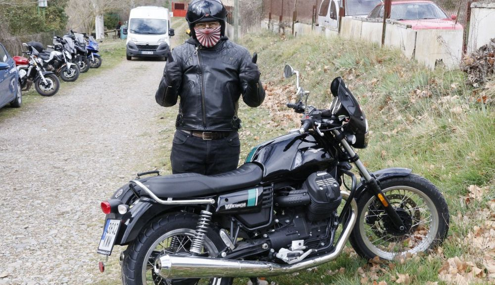 Motorista en la Jabalistreffen. Fuente: Facebook de Moto Camping Anzánigo Motorista en la Jabalistreffen. Fuente: Facebook de Moto Camping Anzánigo