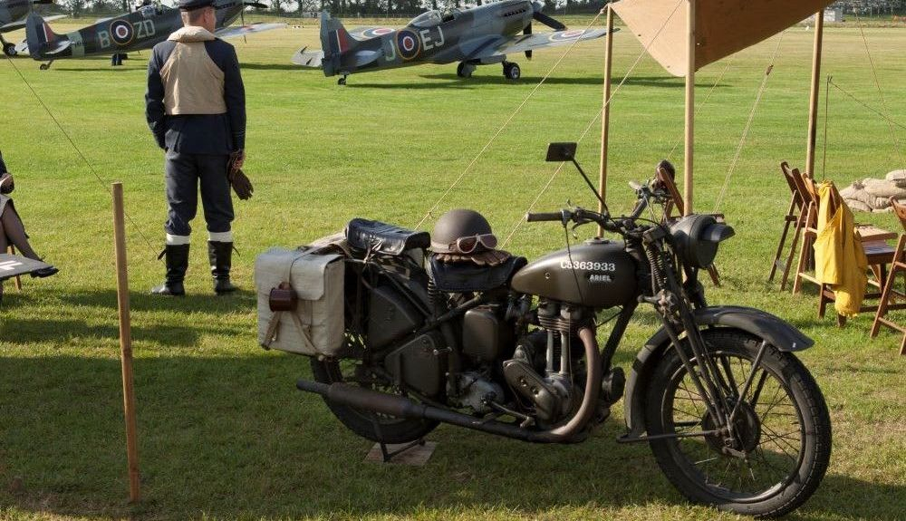 Moto clásica en el Goodwood Festival. Fuente: iStock/Spod