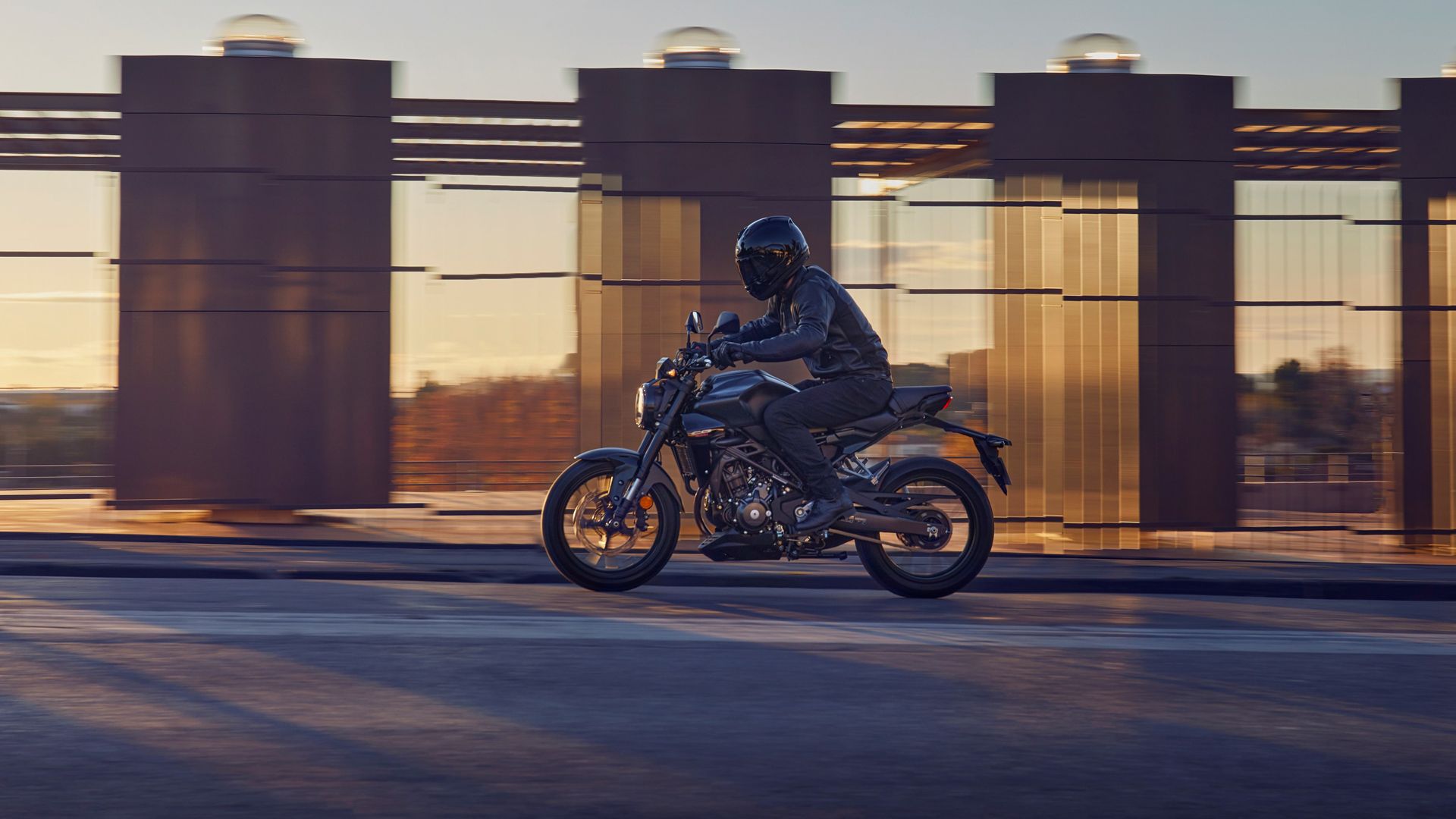 Honda CB300R 2022 Accion (6)