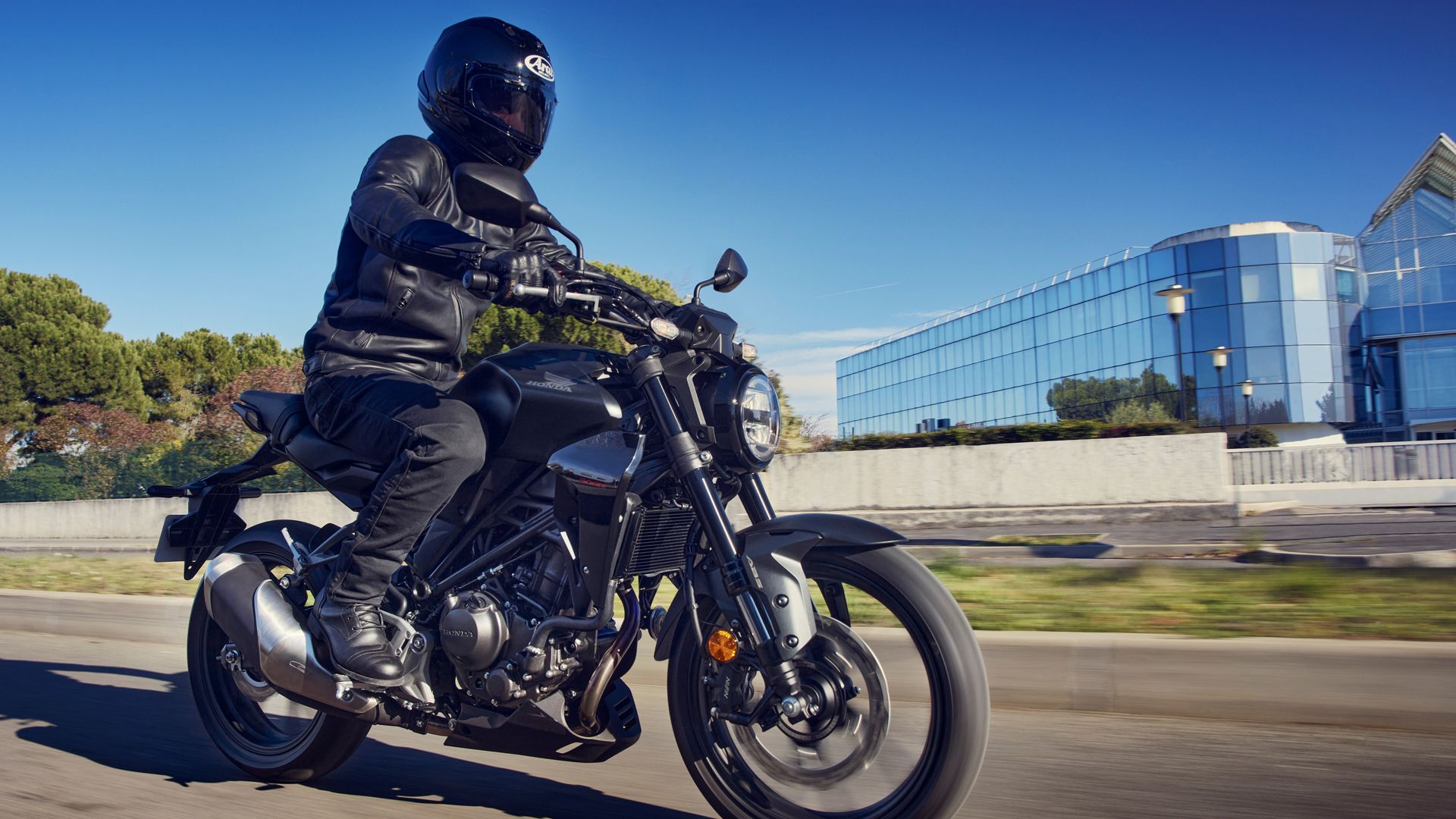 Honda CB300R 2022 Accion (7)