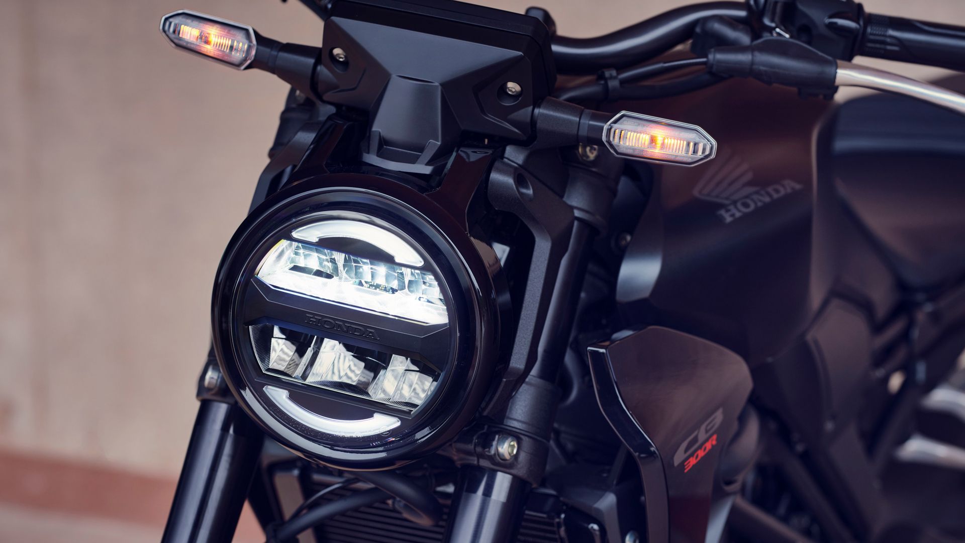 Honda CB300R 2022 Detalle (4)