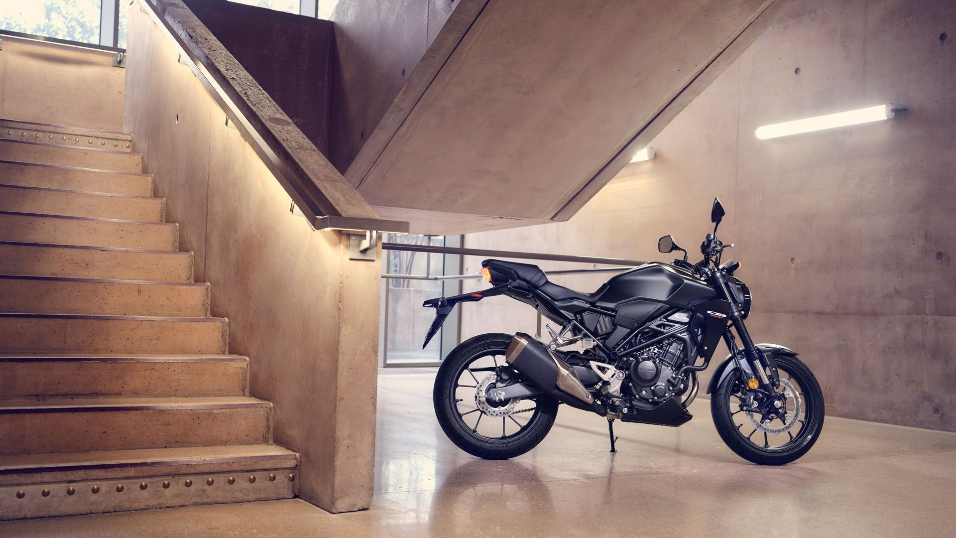 Honda CB300R 2022 Estatica (10)