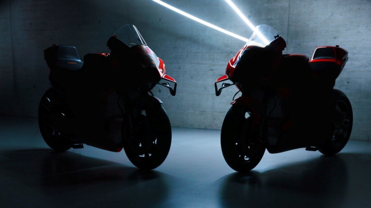 KTM RC16 MotoGP 2022 Red Bull y Tech 3 05