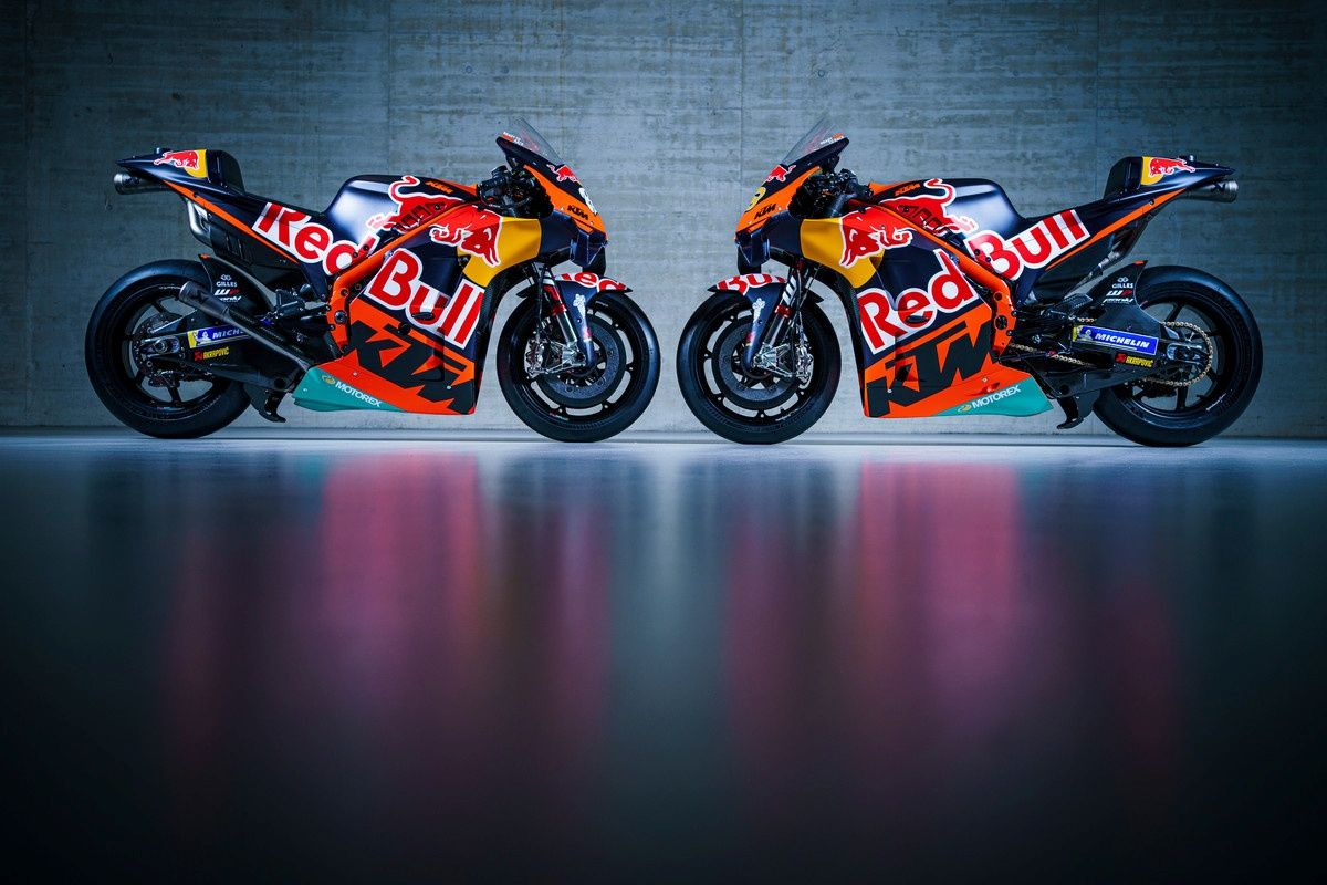 KTM RC16 Factory Red Bull MotoGP 2022 Brad Binder Miguel Oliveira 94