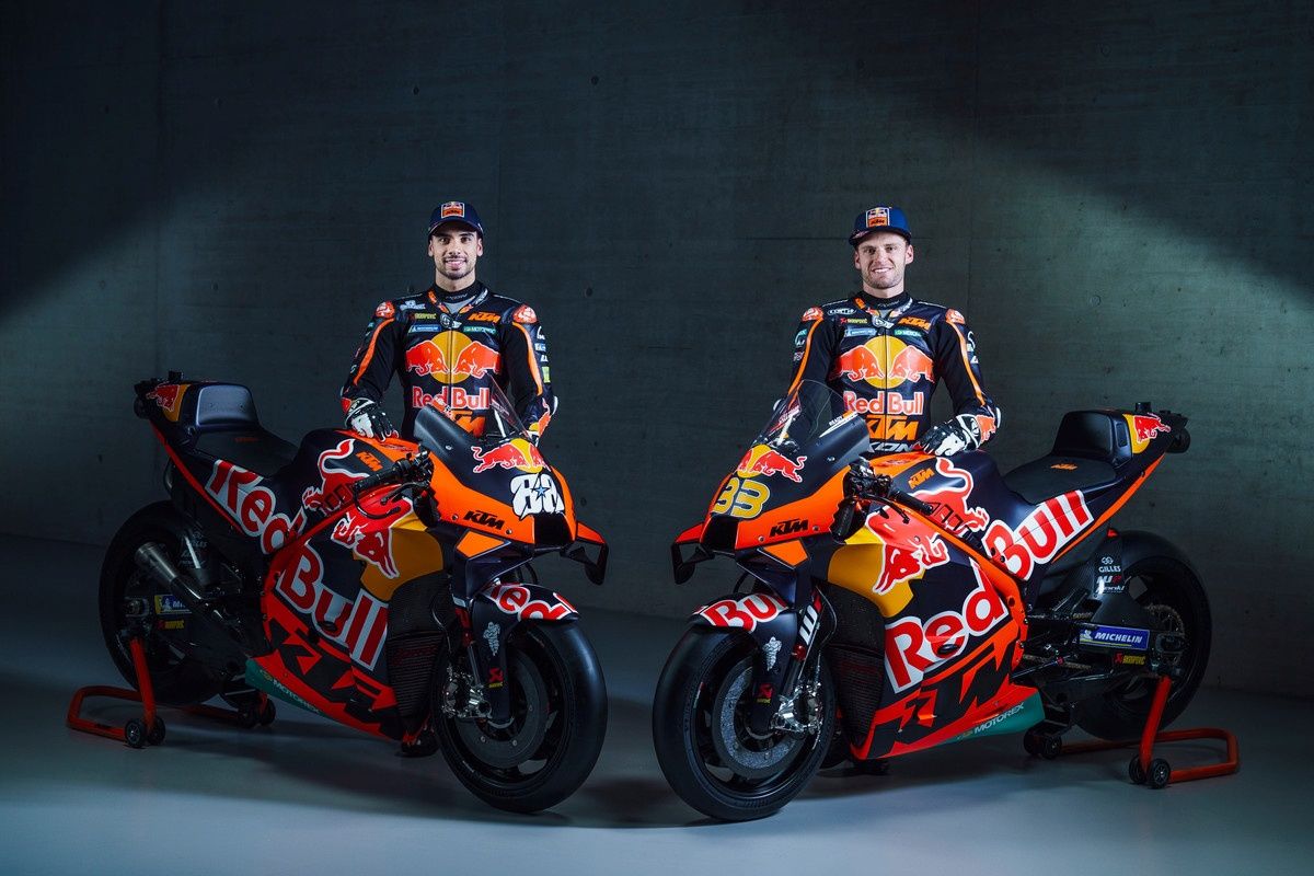 KTM RC16 Factory Red Bull MotoGP 2022 Brad Binder Miguel Oliveira 96