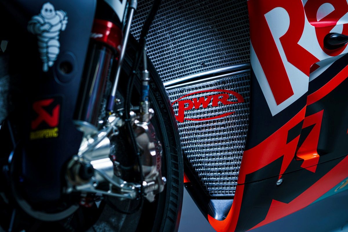 KTM RC16 Factory Red Bull MotoGP 2022 Brad Binder Miguel Oliveira 09