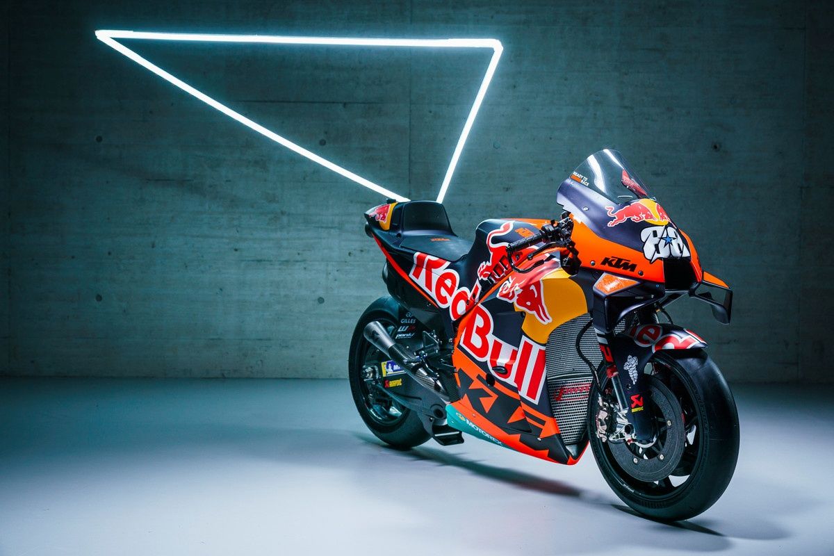 KTM RC16 Factory Red Bull MotoGP 2022 Brad Binder Miguel Oliveira 36