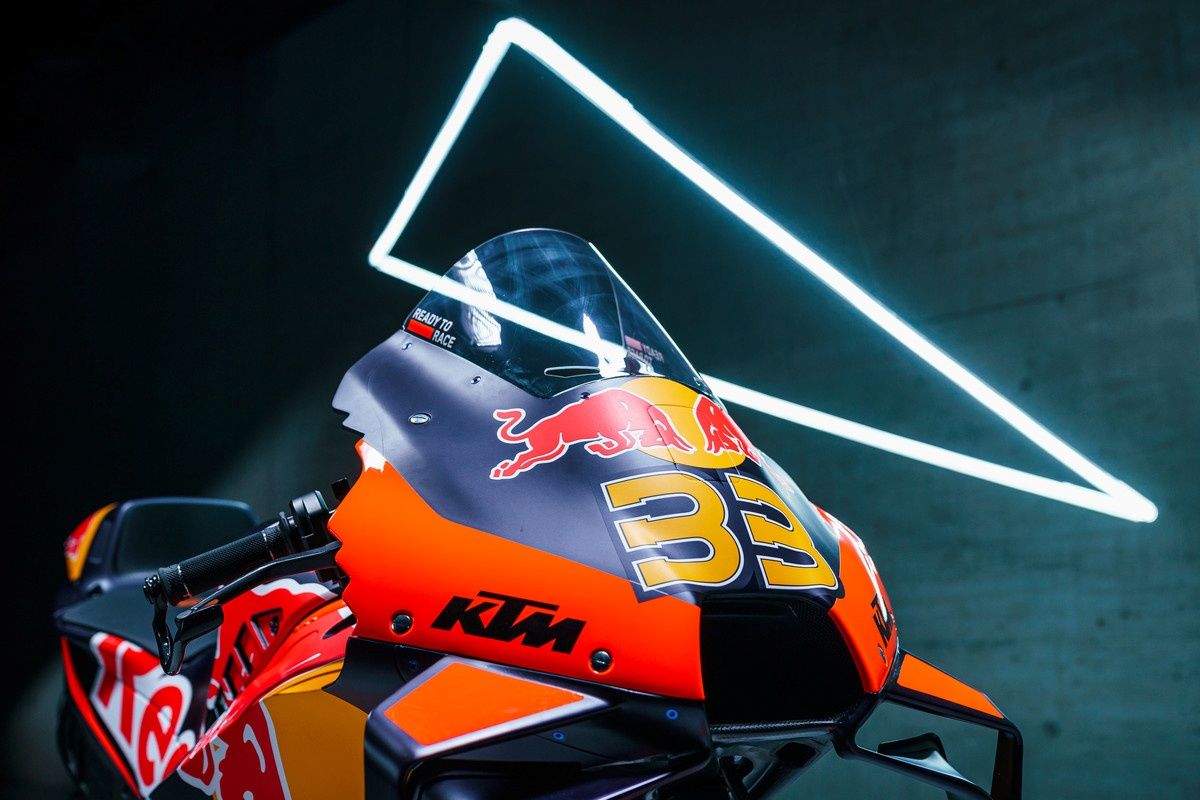 KTM RC16 Factory Red Bull MotoGP 2022 Brad Binder Miguel Oliveira 68