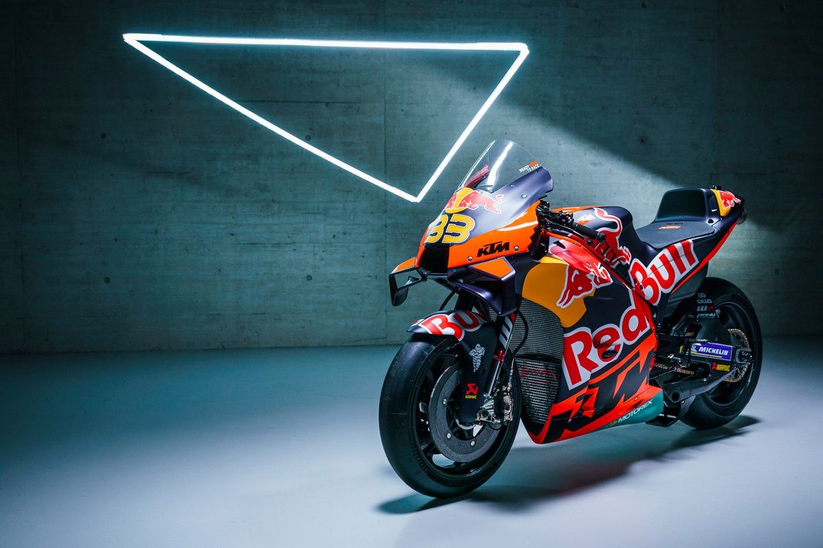 KTM RC16 Factory Red Bull MotoGP 2022 Brad Binder Miguel Oliveira 72