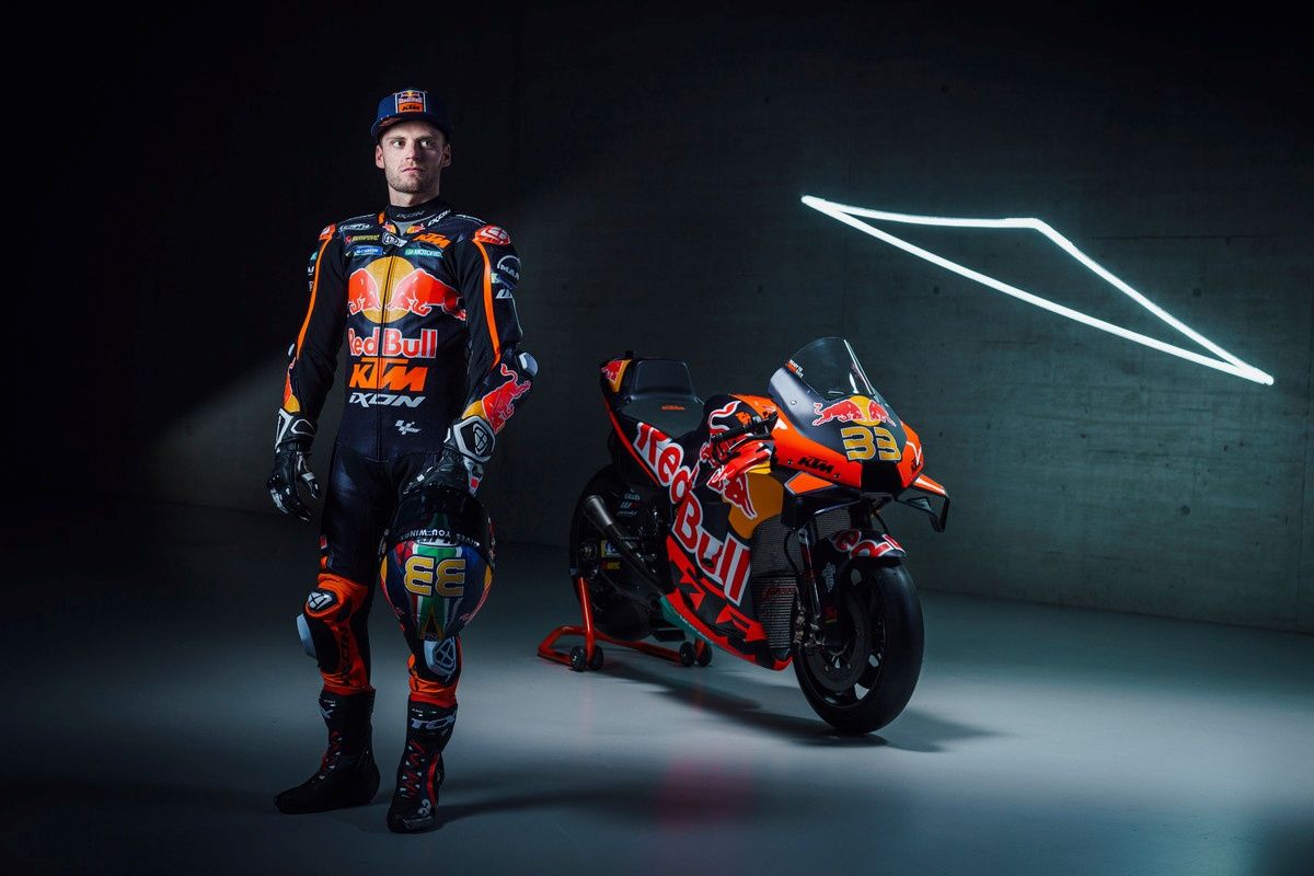 KTM RC16 Factory Red Bull MotoGP 2022 Brad Binder Miguel Oliveira 84